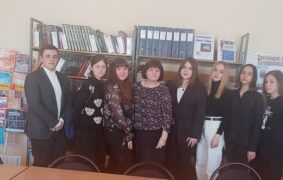 Студенческая конференция «Сопоставительный анализ двух стихотворных текстов»